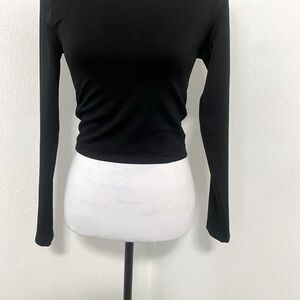 Just Polly Women’s Medium Crop Long-Sleeve Shirt Black EUC